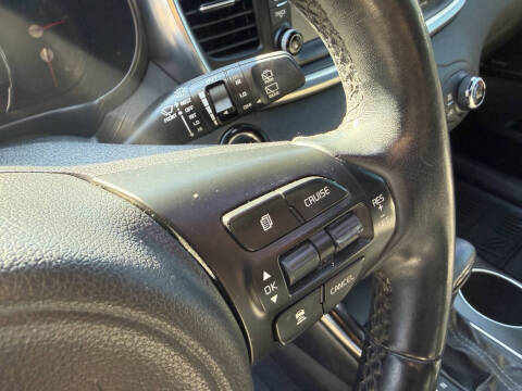 2017 Kia Sorento SX Limited V6