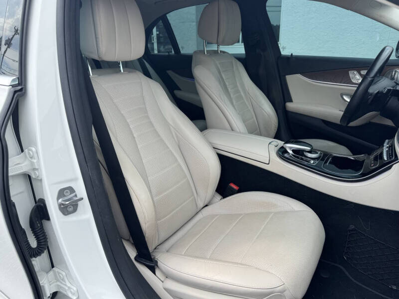 2017 Mercedes-Benz E-Class E 300