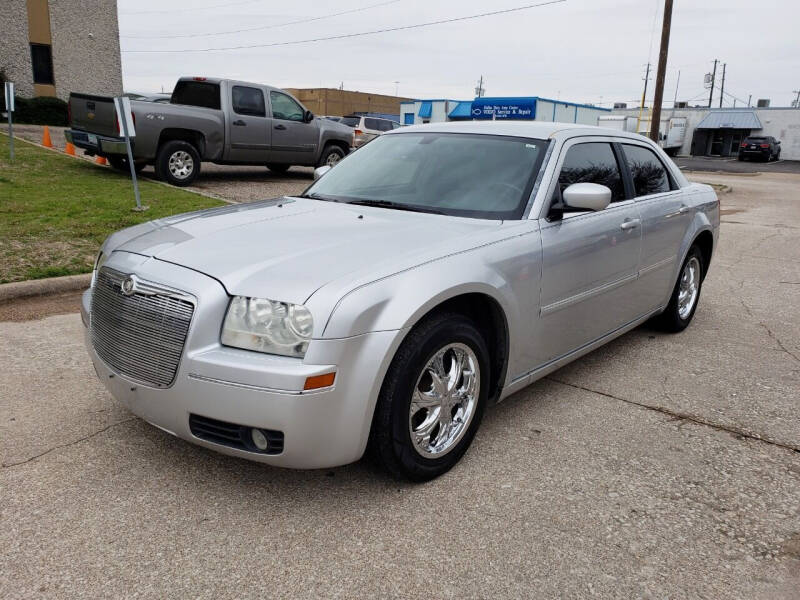 2006 Chrysler 300 for sale at DFW Autohaus in Dallas TX