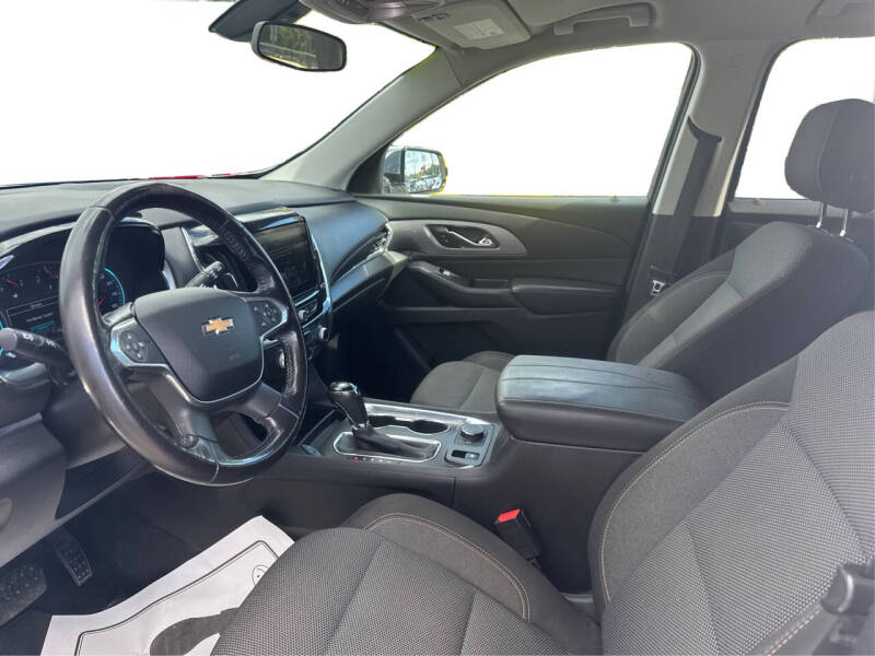 2018 Chevrolet Traverse LT Cloth