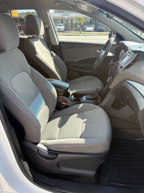 2017 Hyundai Santa Fe Sport 2.4L