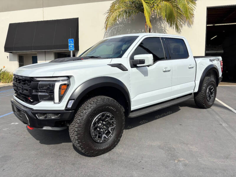 2025 Ford F-150 Raptor's photo