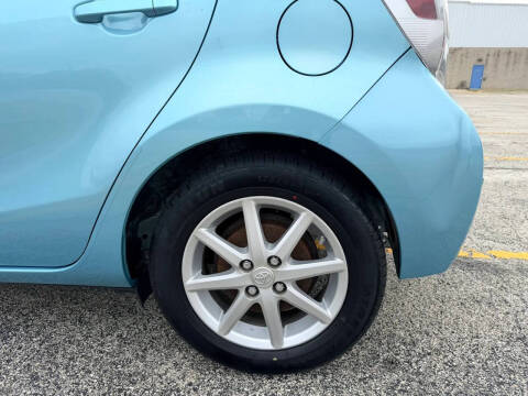 2012 Toyota Prius c