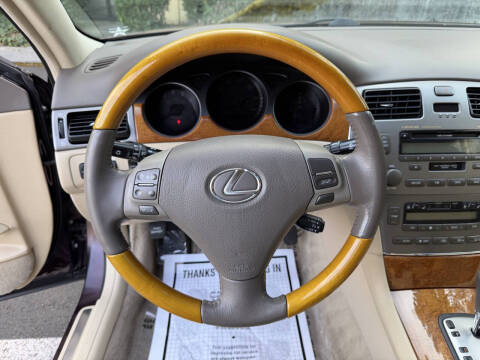 2005 Lexus ES 330