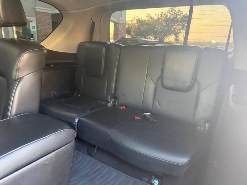 2019 Infiniti QX80 Luxe