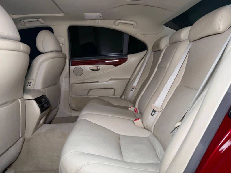 2010 Lexus LS 460