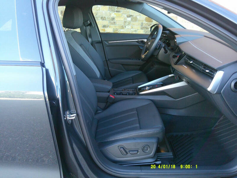 2022 Audi A3 quattro Premium Plus 40 TFSI