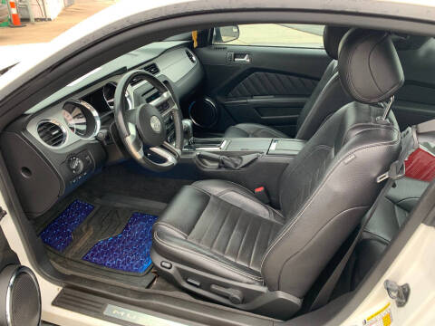 2012 Ford Mustang V6 Premium