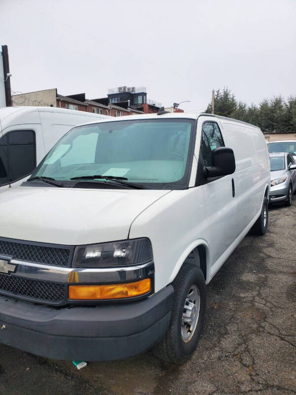 2021 Chevrolet Express 2500