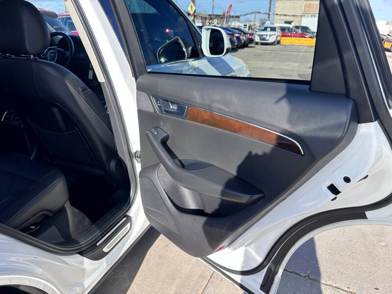 2010 Audi Q5 3.2 quattro Premium Plus