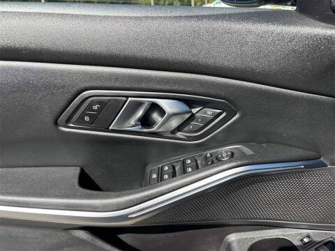 2024 BMW 3 Series 330e xDrive