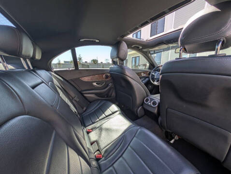 2018 Mercedes-Benz C-Class C 300