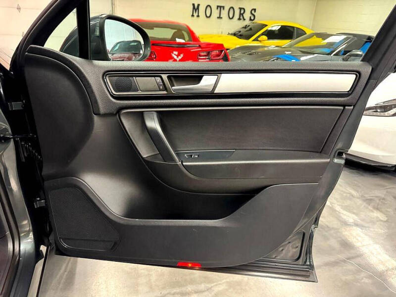 2014 Volkswagen Touareg