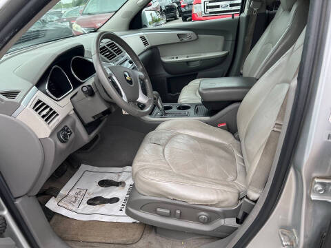 2011 Chevrolet Traverse LT