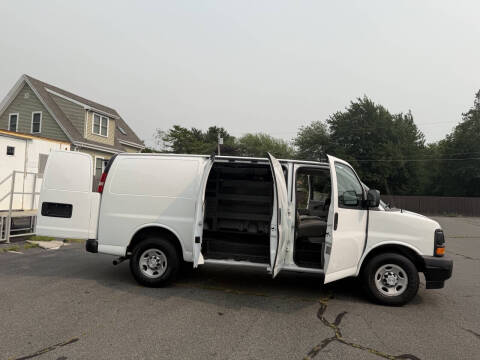 2017 Chevrolet Express 2500