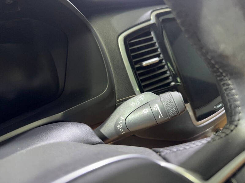 2019 Volvo XC90 T6 Inscription