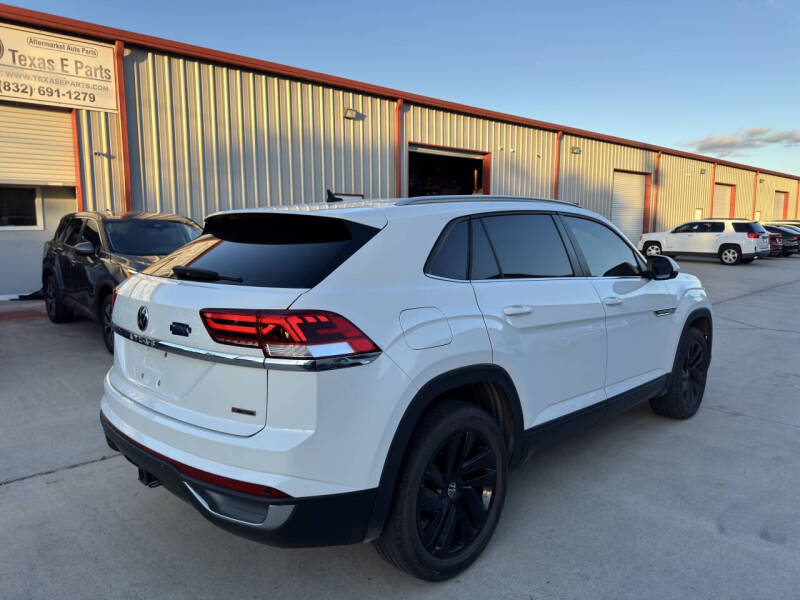2022 Volkswagen Atlas Cross Sport V6 SE 4Motion