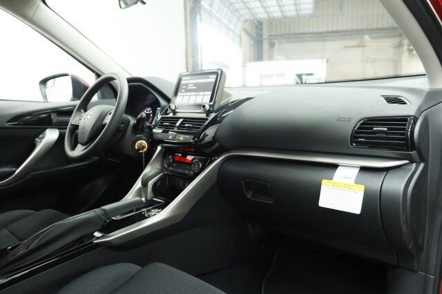 2026 Mitsubishi Eclipse Cross ES