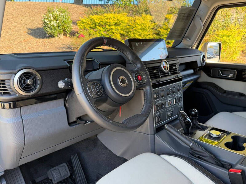 2024 Ineos Grenadier Fieldmaster