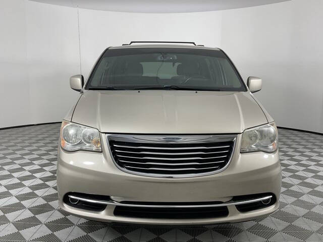 Used 2013 Chrysler Town & Country Touring with VIN 2C4RC1BG4DR758904 for sale in Peoria, AZ