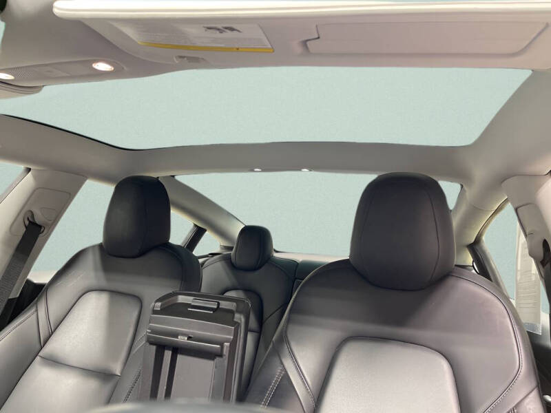 2019 Tesla Model 3 Standard Range Plus