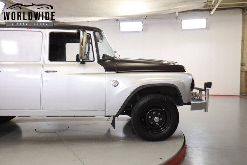 1965 International Travelall