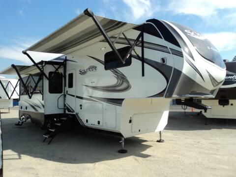 2022 Grand Design Solitude 3740BH for sale at AMS Wholesale Inc. in Placerville CA