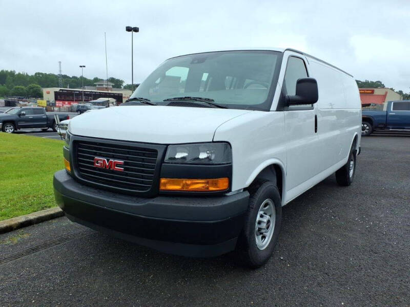 2026 GMC Savana 2500