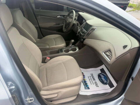 2017 Chevrolet Cruze LT Auto