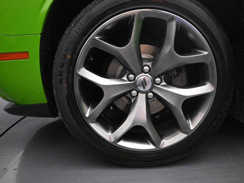 2017 Dodge Challenger SXT