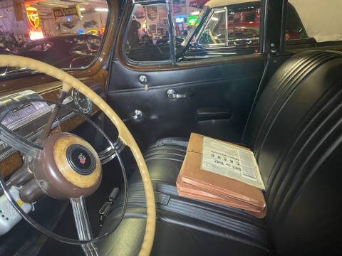 1939 Packard Caribbean