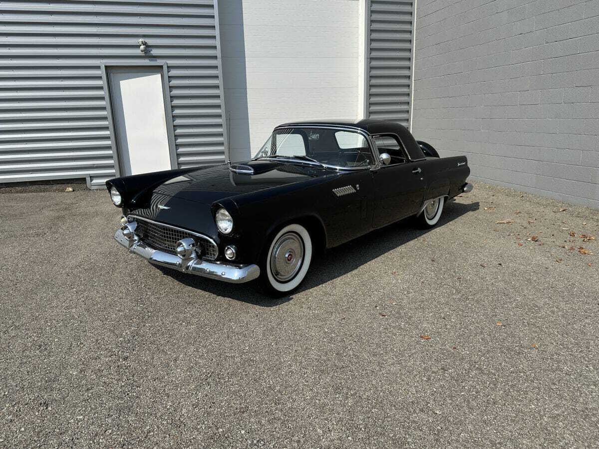 1956 Ford Thunderbird 20