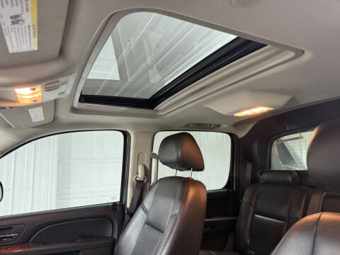 2013 Chevrolet Avalanche LTZ Black Diamond