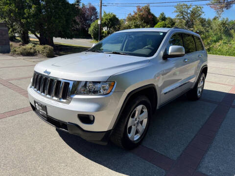 2011 Jeep Grand Cherokee Laredo