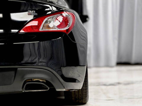 2011 Hyundai Genesis Coupe 3.8L R-Spec