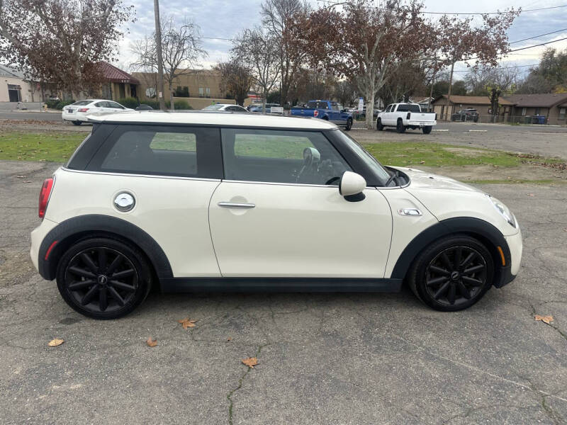 2016 MINI Hardtop 2 Door Cooper S