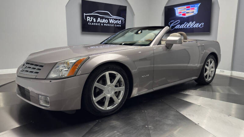 2004 Cadillac XLR