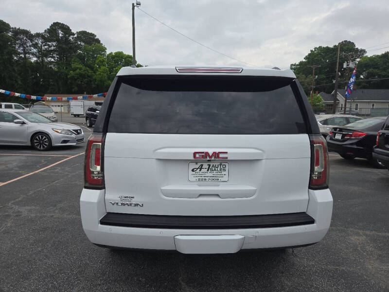 2017 GMC Yukon SLE