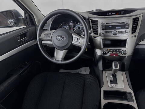 2010 Subaru Outback 2.5i