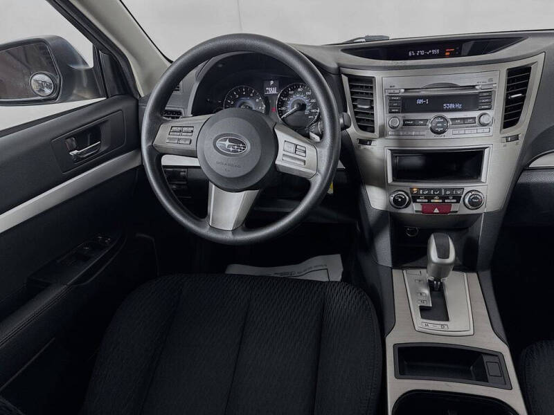 2010 Subaru Outback 2.5i