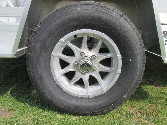 2027 Aluma Aluminum Single Axle Utility 7