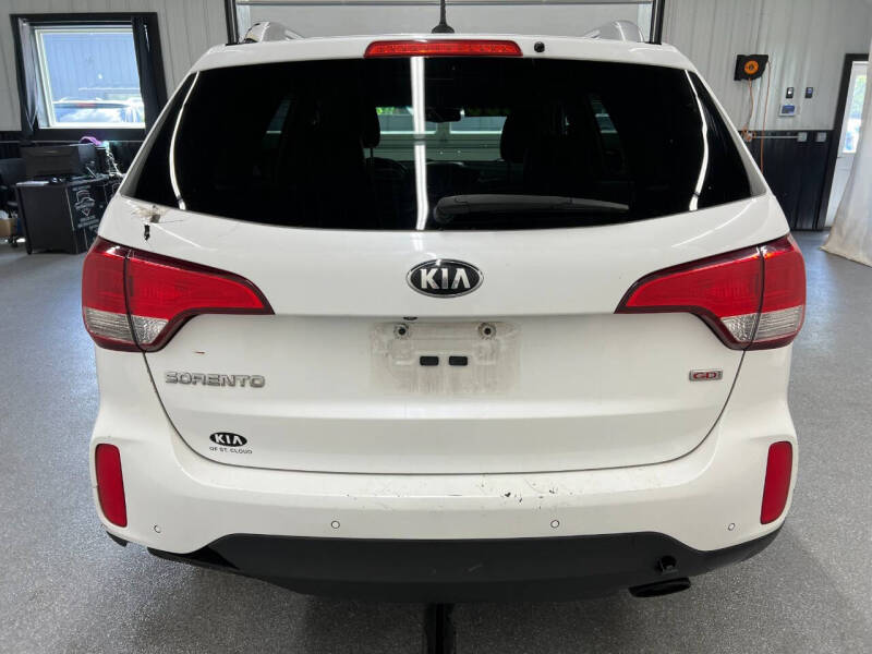 2015 Kia Sorento LX
