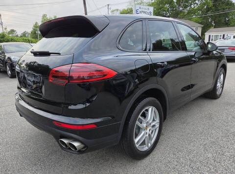 2016 Porsche Cayenne S
