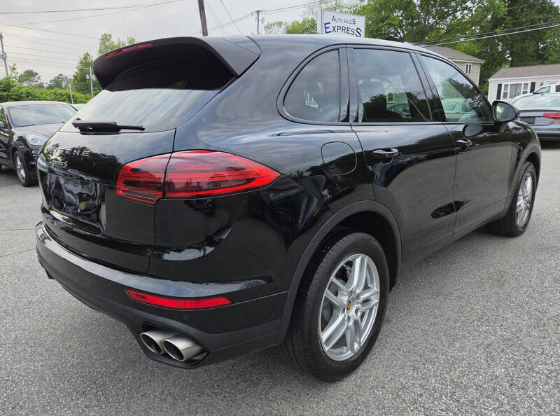2016 Porsche Cayenne S
