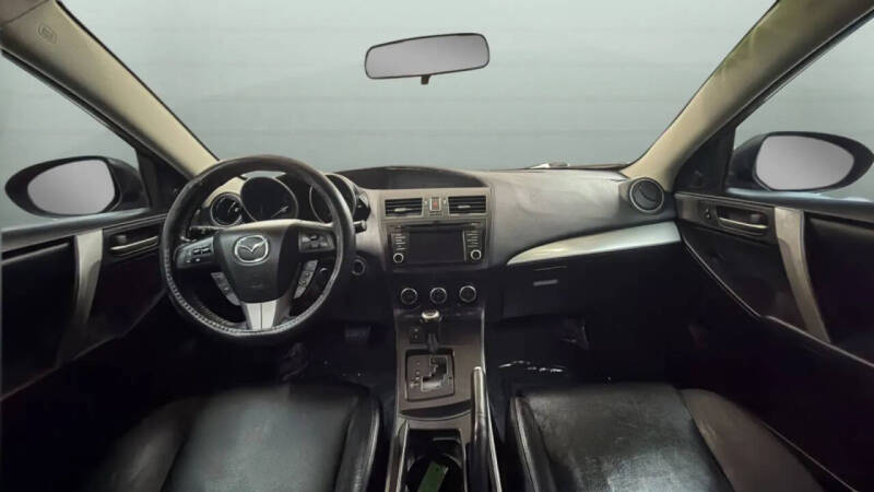 2013 Mazda MAZDA3