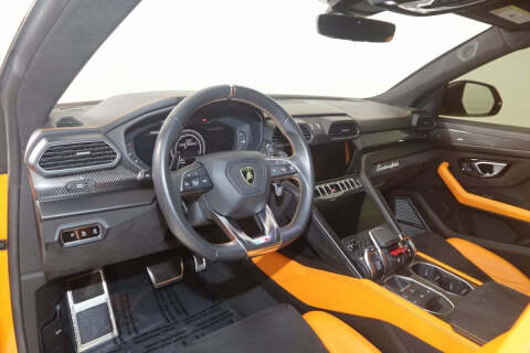 2021 Lamborghini Urus