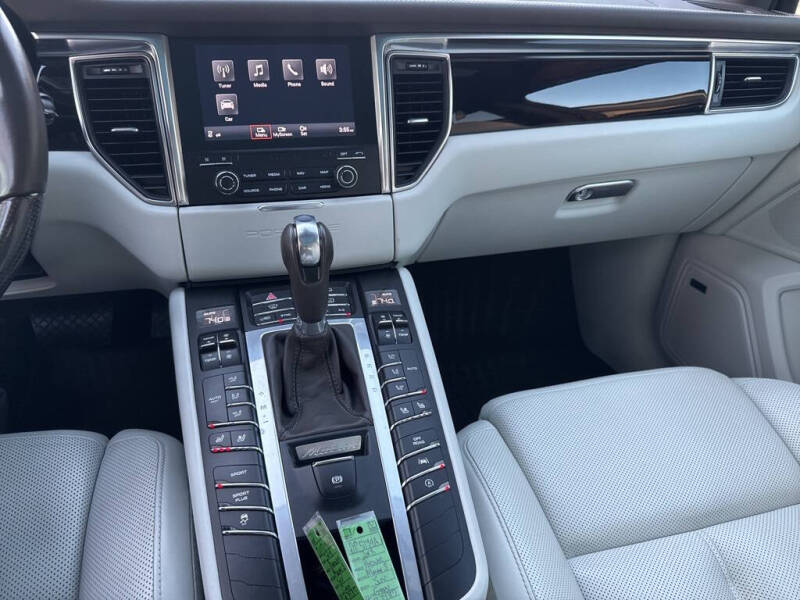 2018 Porsche Macan S