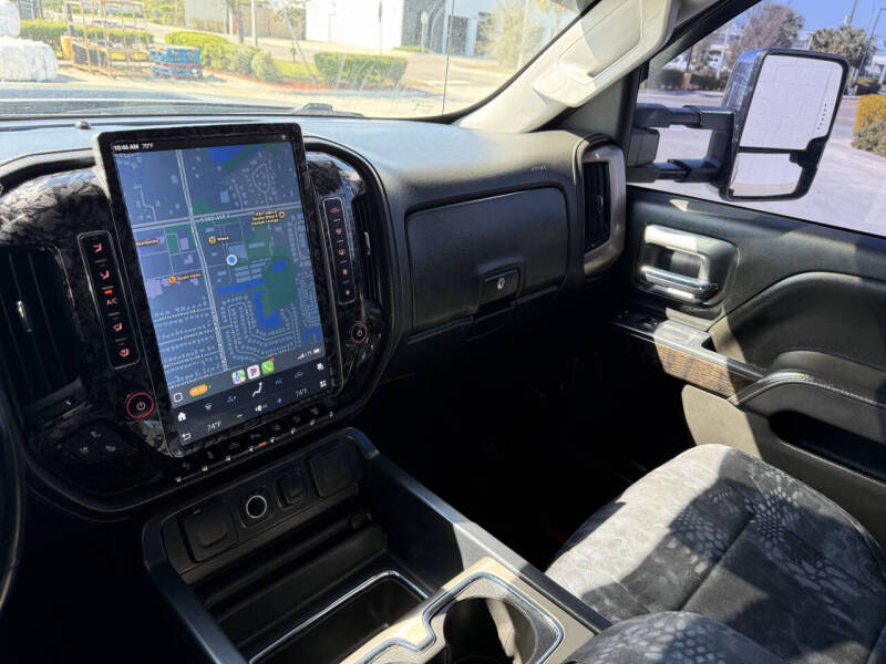 2016 GMC Sierra 2500HD Denali