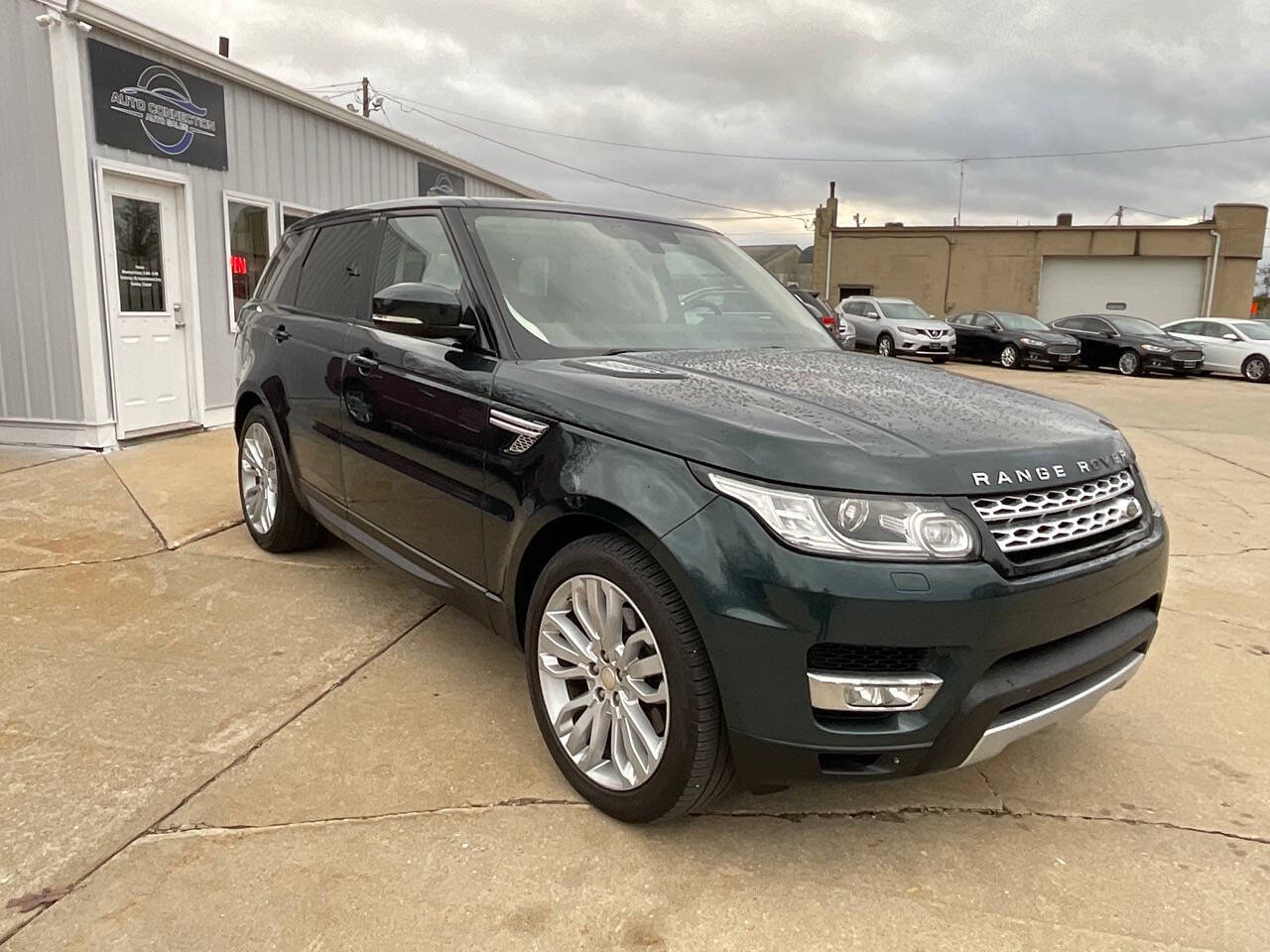 2015 Land Rover Range Rover Sport for sale at Auto Connection in Waterloo, IA