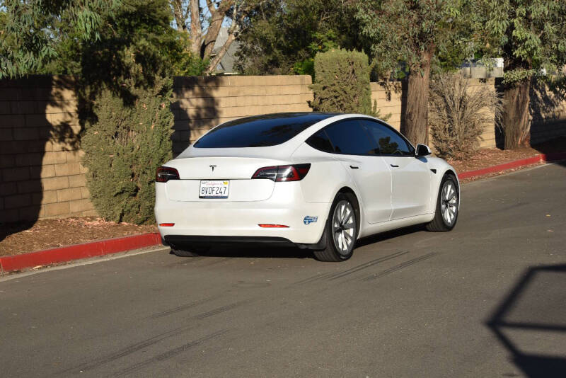 2021 Tesla Model 3 Base photo 13